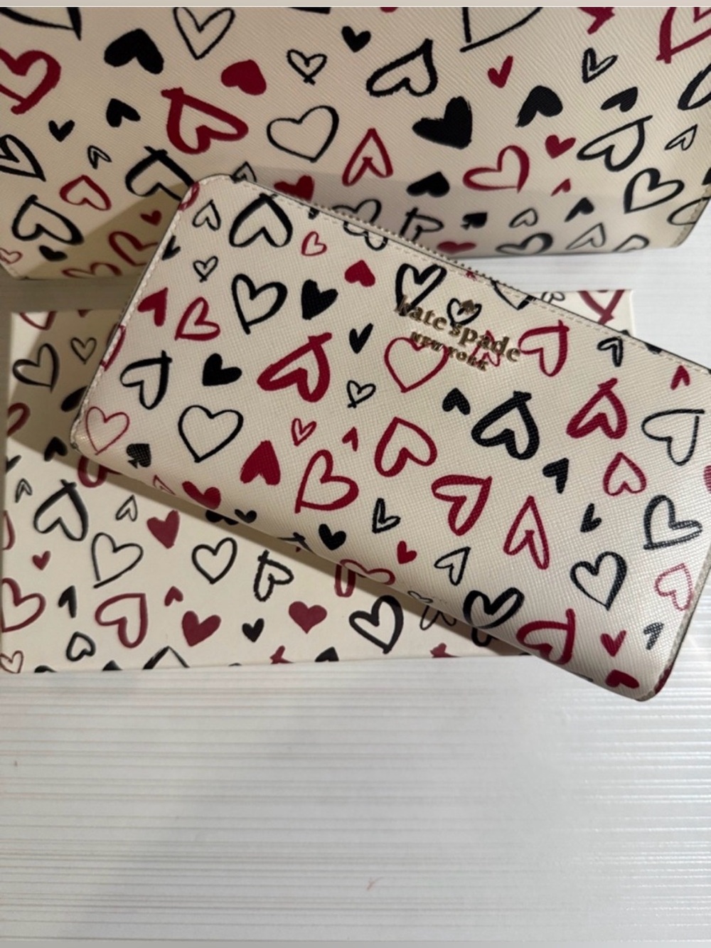 Kate Spade New York Staci Medium Satchel scribble hearts w/matching wallet NWOT - Picture 4 of 12